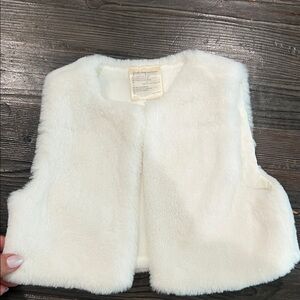 First Impressions White Faux Fur unisex Vest
